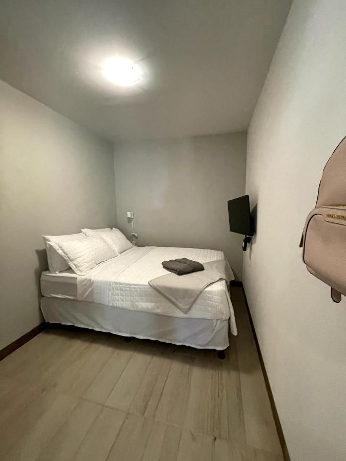 Nina'S - Juan Santamaria Hotel Alajuela Luaran gambar